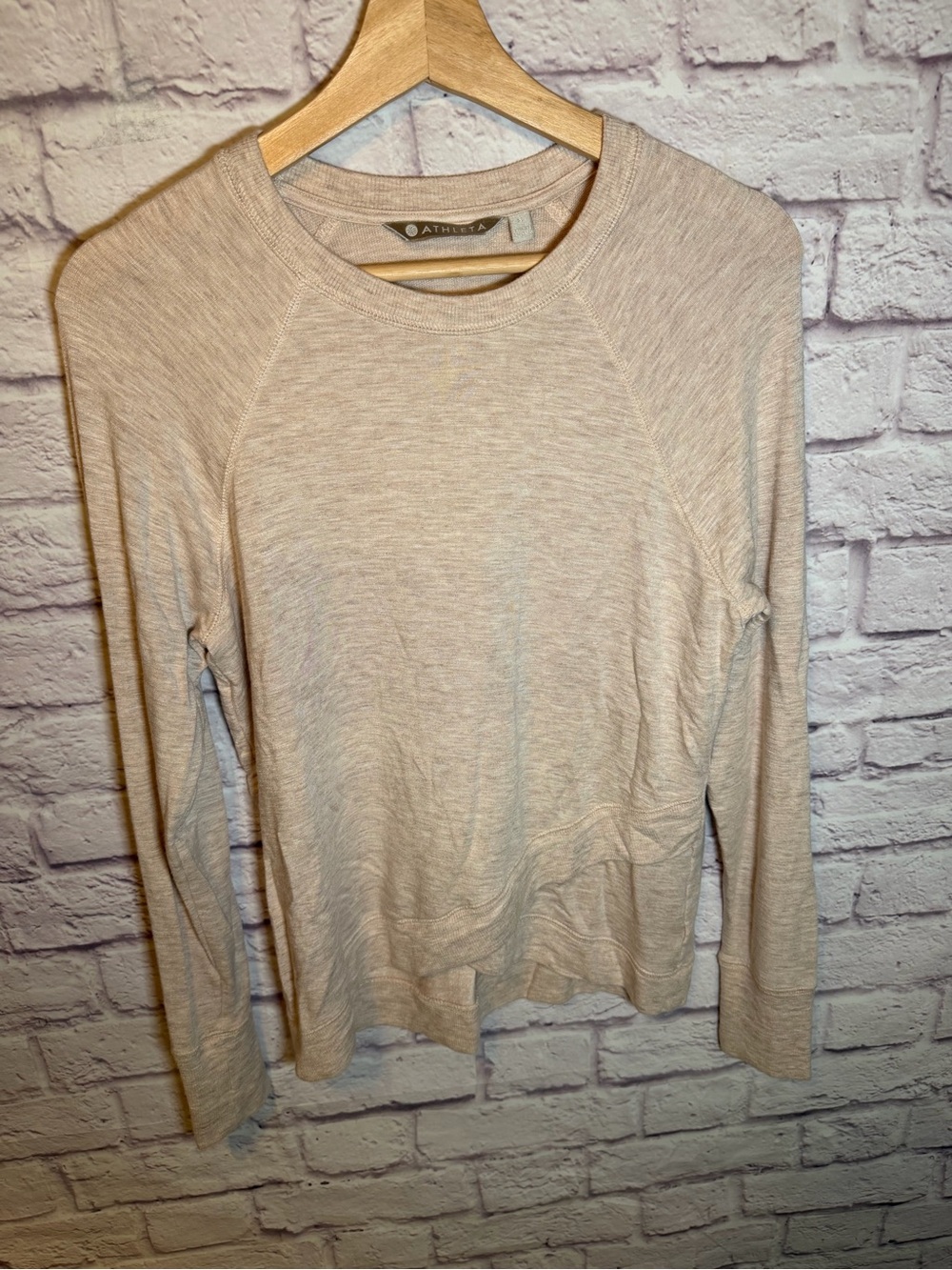 Athleta Criss Cross Sweatshirt Size small Heathered Pink Peach Stretch
